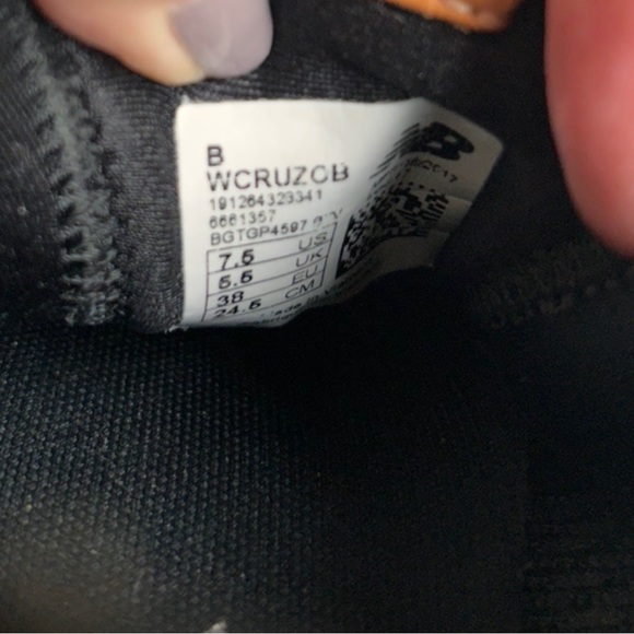 New Balance Fresh Foam Cruz V1 - women’s size 7.5 - Picture 15 of 16